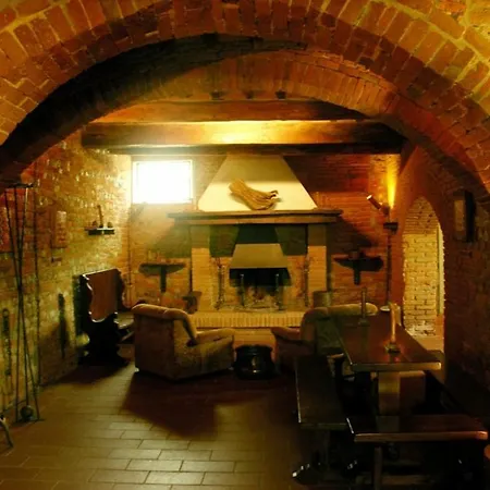 Po' Bandino Sleeps 17 Pool Wifi San Litardo